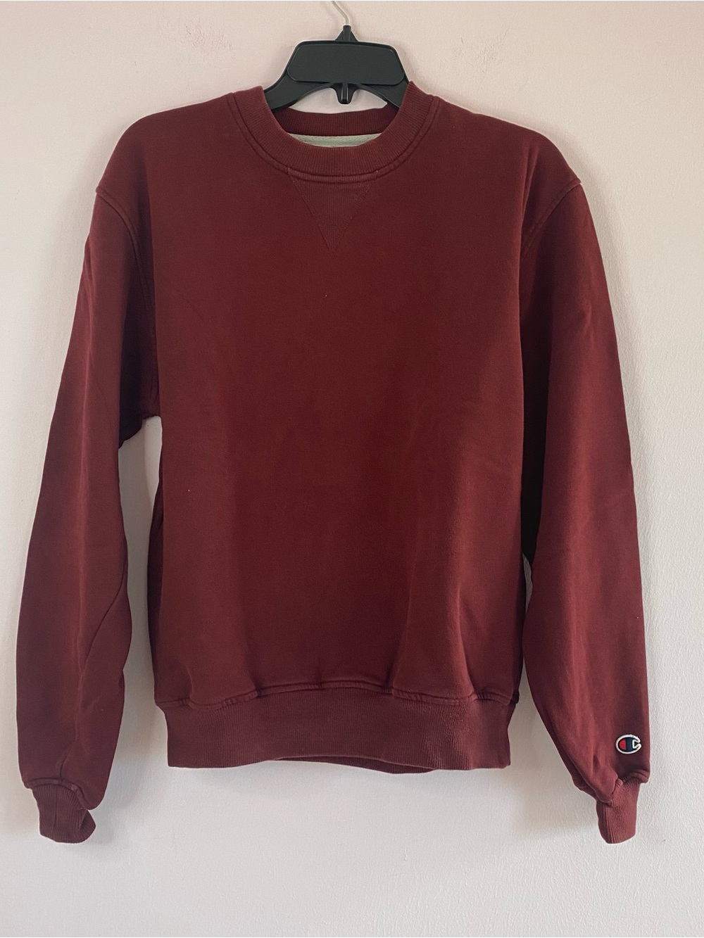 Champion Men's Crewneck Sweatshirt - Maroon size smal